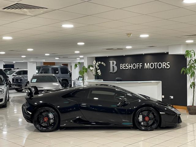 Image for 2018 Lamborghini Huracan 5.2 V10 640-4 PERFORMANTE COUPE=MEGA SPEC//ONLY 10, 000 MILES//DUBLIN REGISTERED=FULL LAMBORGHINI SERVICE HISTORY=TAILORED FINANCE PACKAGES AVAILABLE=WE WANT YOUR TRADE IN!