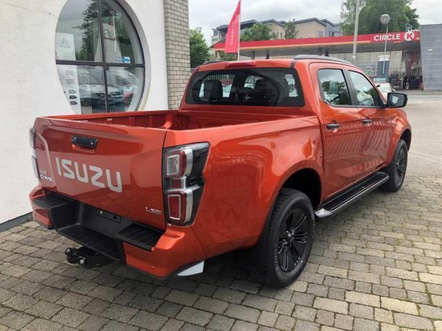 Image for 2023 Isuzu D-MAX NEW MODEL CREW CAB