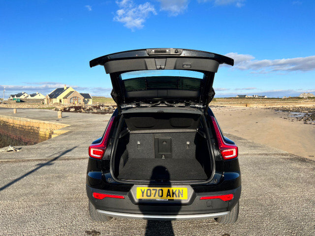 Image for 2021 Volvo XC40 RECHARGE T4 INSCRIPTION