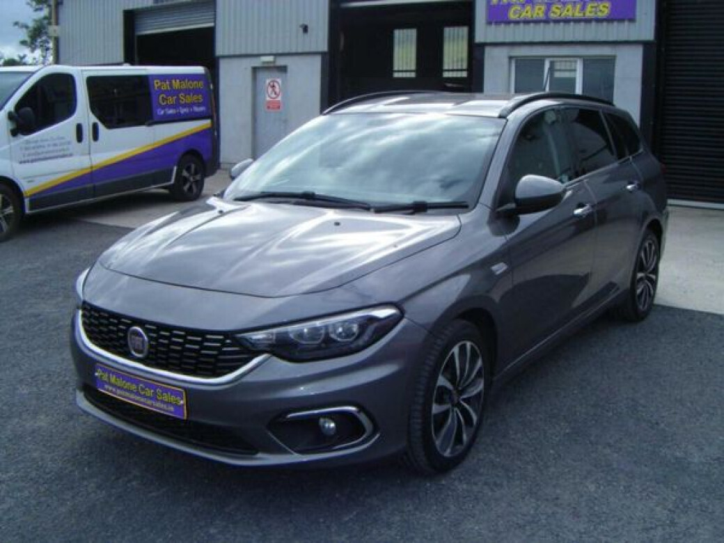 Image for 2018 Fiat Tipo Lounge Multijet