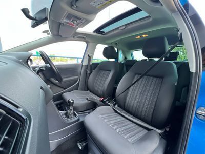 2017 Volkswagen Polo