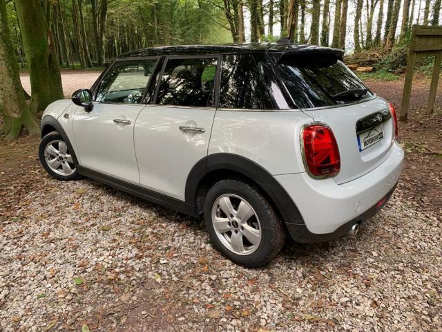 Image for 2018 Mini Cooper 1.5. Petrol Two Tone, Bluetooth, Electric Windows, Folding Rear Seats, Alloy Wheels, Six Speed Transmission, Rear Spoiler, Metallic Paint, Central Locking, Isofix Points