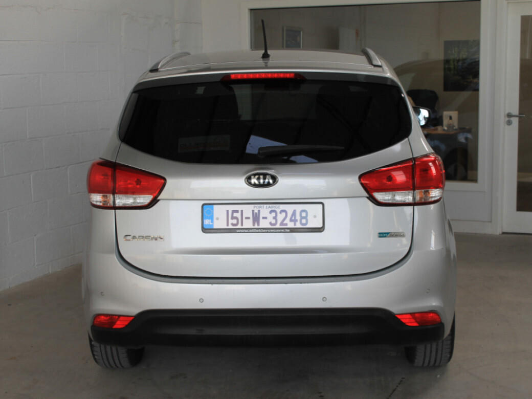 2015 Kia Carens