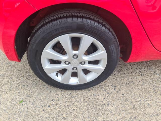 Image for 2013 Hyundai i20 ACTIVE2013 HYUNDAI I10 1.2 ACTIVE FULLY SERVICED FULLY VALETED 2 YEARS NCT TEST ALLOY WHEELS AUX / USB BLUETOOTH MFSW ELECTRIC WINDOWS ELECTRIC MIRRORS WARRANTY At Low cost cars and vans we 