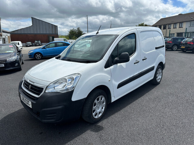 Image for 2016 Peugeot Partner HDI PROFESSIONAL 850