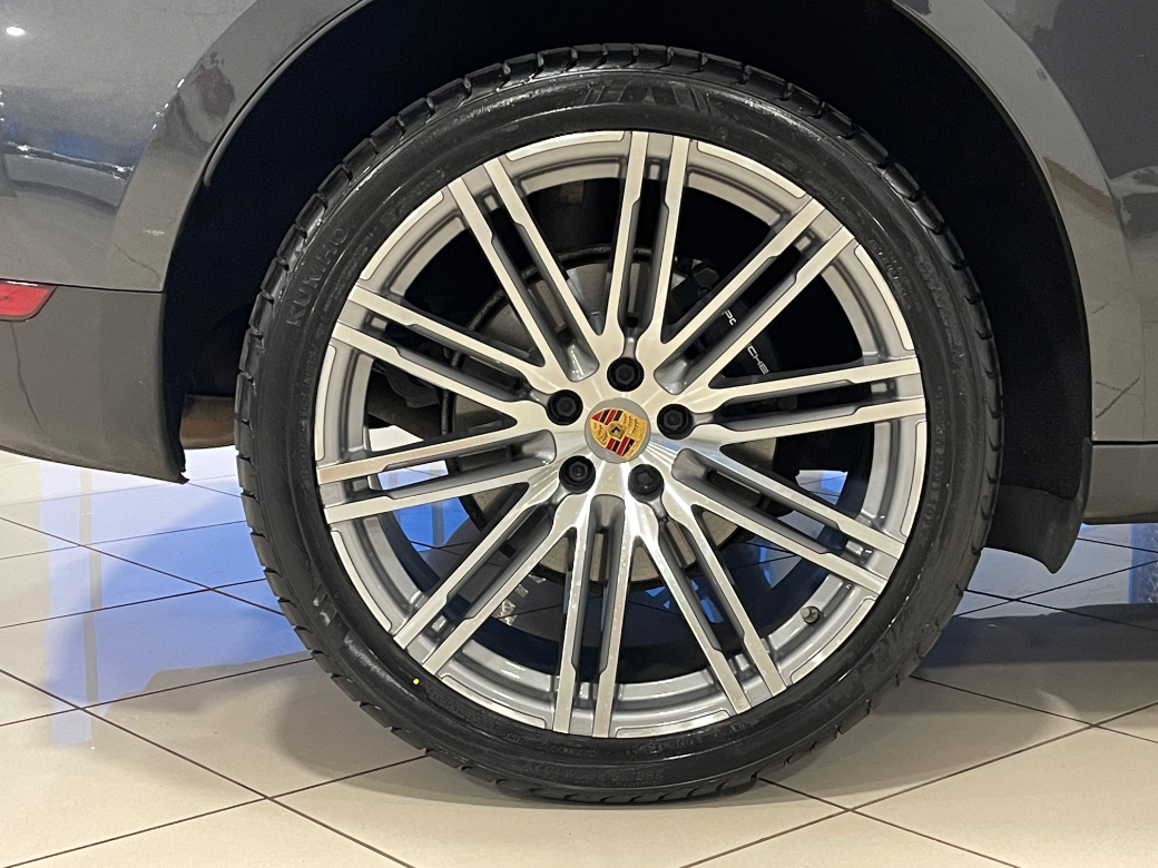 2019 Porsche Macan