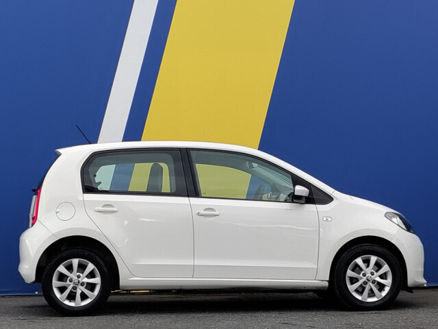 Image for 2014 Skoda Citigo 1.0 MPI AMBITION // FULL SERVICE HISTORY // 2 KEYS // ALLOY WHEELS // AUX IN // FINANCE THIS CAR FROM ONLY €37 PER WEEK