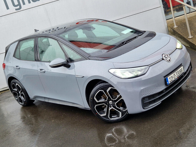 Image for 2022 Volkswagen ID.3 LIFE 58KWh Pro Performance 19'' Upgraded Alloys (150kW - 204bhp) Range up to 426km