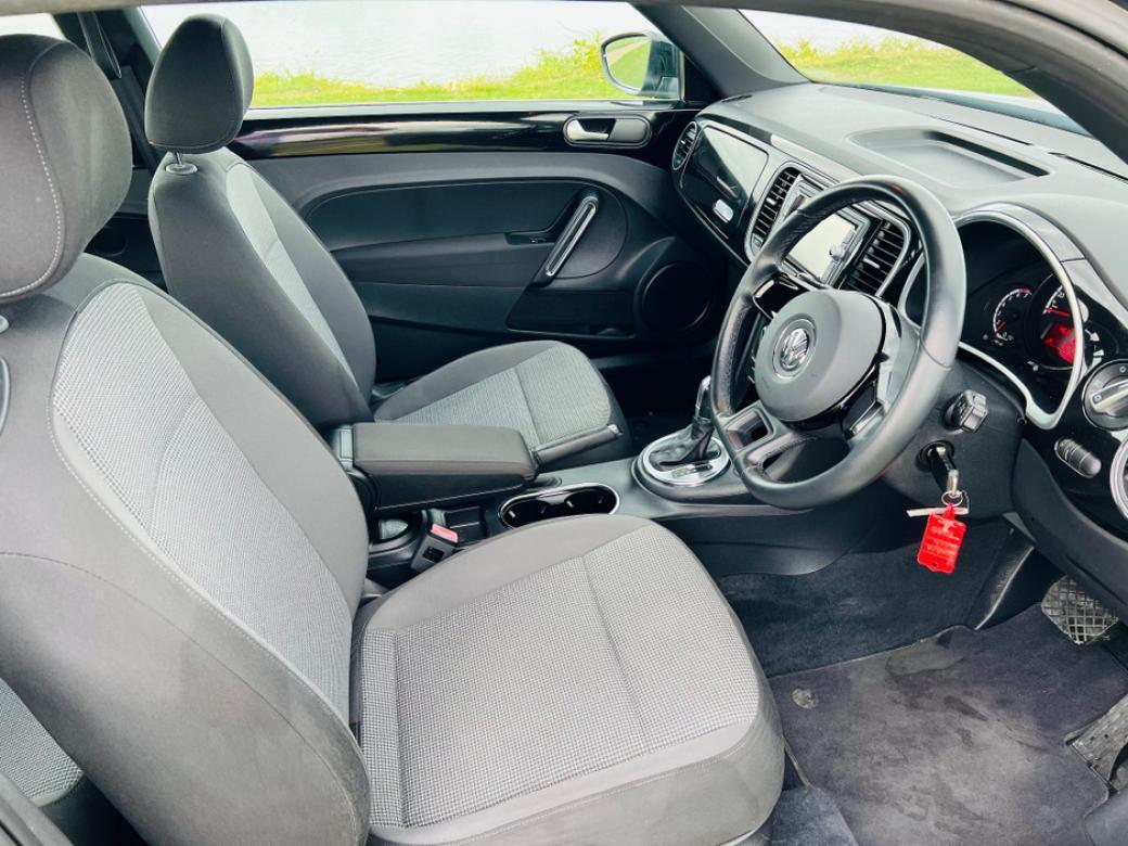 2013 Volkswagen Beetle