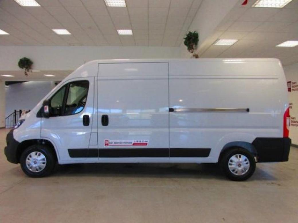 Image for 2022 Fiat Ducato 27462+ vat-BLUETOOTH-5 YEAR WARRANTY