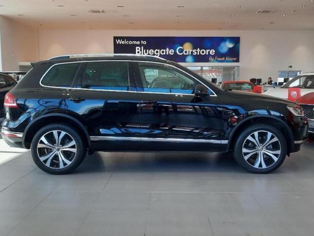 Image for 2017 Volkswagen Touareg CV 3.0 TDI 262BHP V6 5DR AUTO**HEATED FULL BLACK LEATHER SEATS**SAT-NAV**REAR CAMERA**PARKING SENSORS**ELECTRIC SEATS WITH MEMORY**DUAL ZONE CLIMATE**PHONE CONNECT**CRUISE CONTROL**FINANCE AVAILABLE**