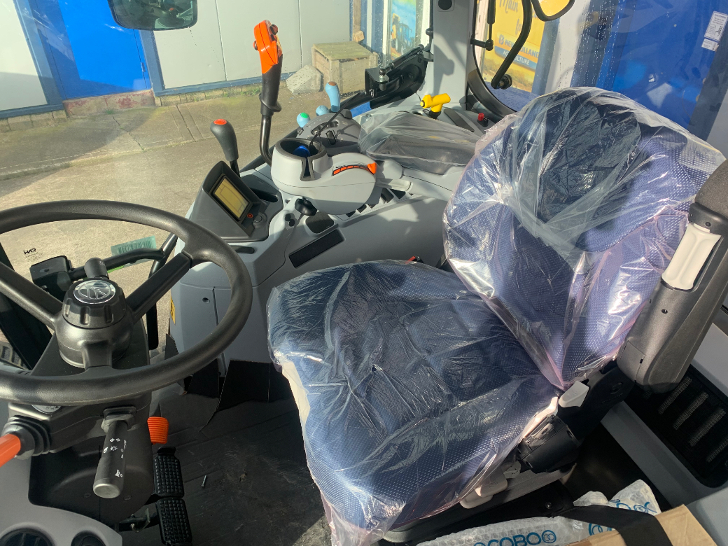 2023 New Holland T6.160