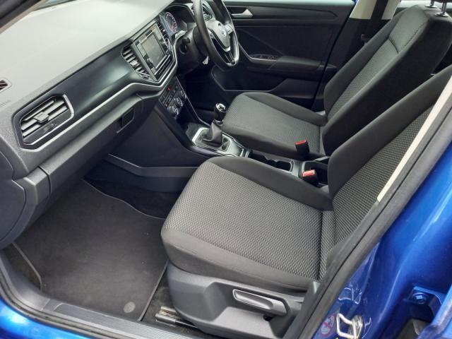 Image for 2018 Volkswagen T-Roc 1.6 TDI M6F 115HP 5DR