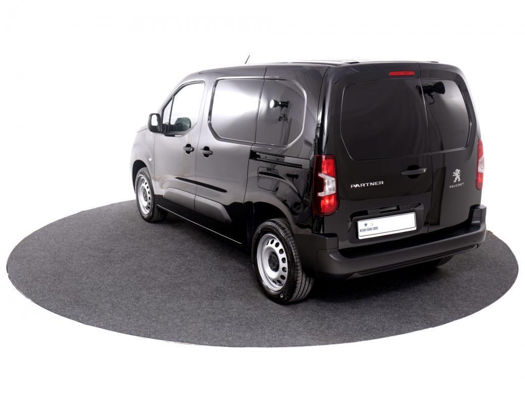2023 Peugeot Partner