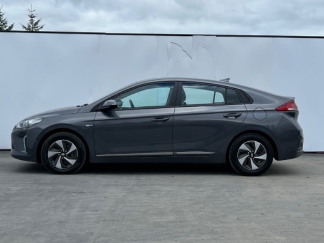 Image for 2018 Hyundai Ioniq SE