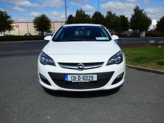 Image for 2013 Opel Astra 1.7 CDTI 125PS 5DR SC VAN // LOW MILEAGE // EXCELLENT CONDITION // 03/23 CVRT // DOCUMENTED SERVICE HISTORY // PRICE EXCLUDES VAT 