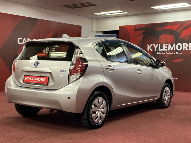 Image for 2017 Toyota Aqua 1.5 HYBIRD AUTO