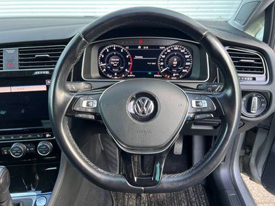 2019 Volkswagen Golf
