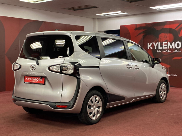 Image for 2016 Toyota Sienta 1.5 AUTOMATIC MPV 7 SEATER