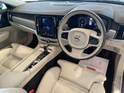 2020 Volvo S90