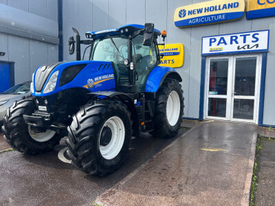 2020 New Holland T7.210