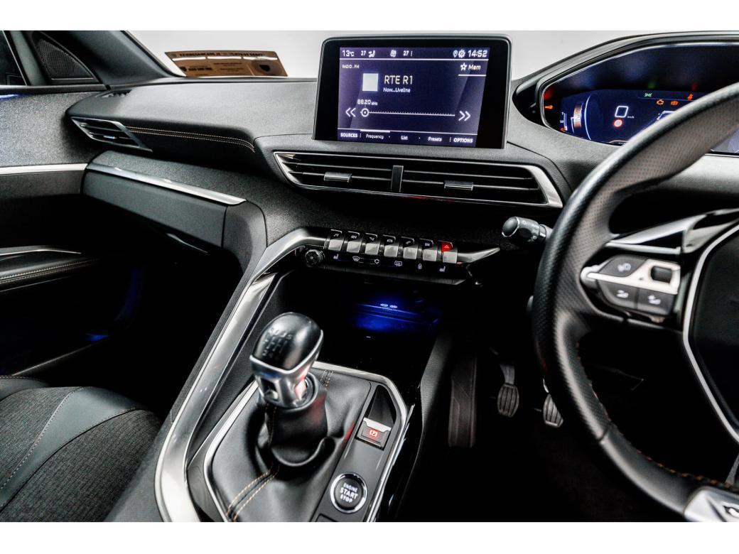 2020 Peugeot 5008