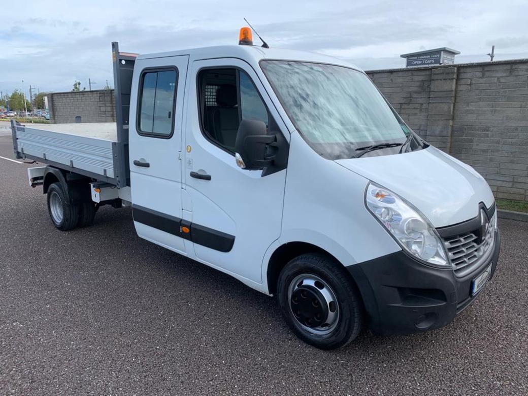 Image for 2016 Renault Master LL35 BUSINESS TWIN WHEEL TIPPER, Double Cab With rear cab tool Box Storage Bluetooth, Cd Player, Electric Windows, Remote Control, Six Speed Transmission