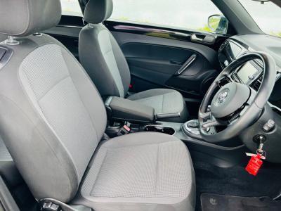 2013 Volkswagen Beetle