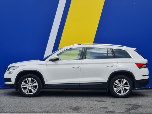 Image for 2019 Skoda Kodiaq 2.0 TDI AMBITION AUTOMATIC // CRUISE CONTROL // PARKING SENSORS // ANDROID AUTO // APPLE CARPLAY // FINANCE THIS CAR FROM ONLY €127 PER WEEK