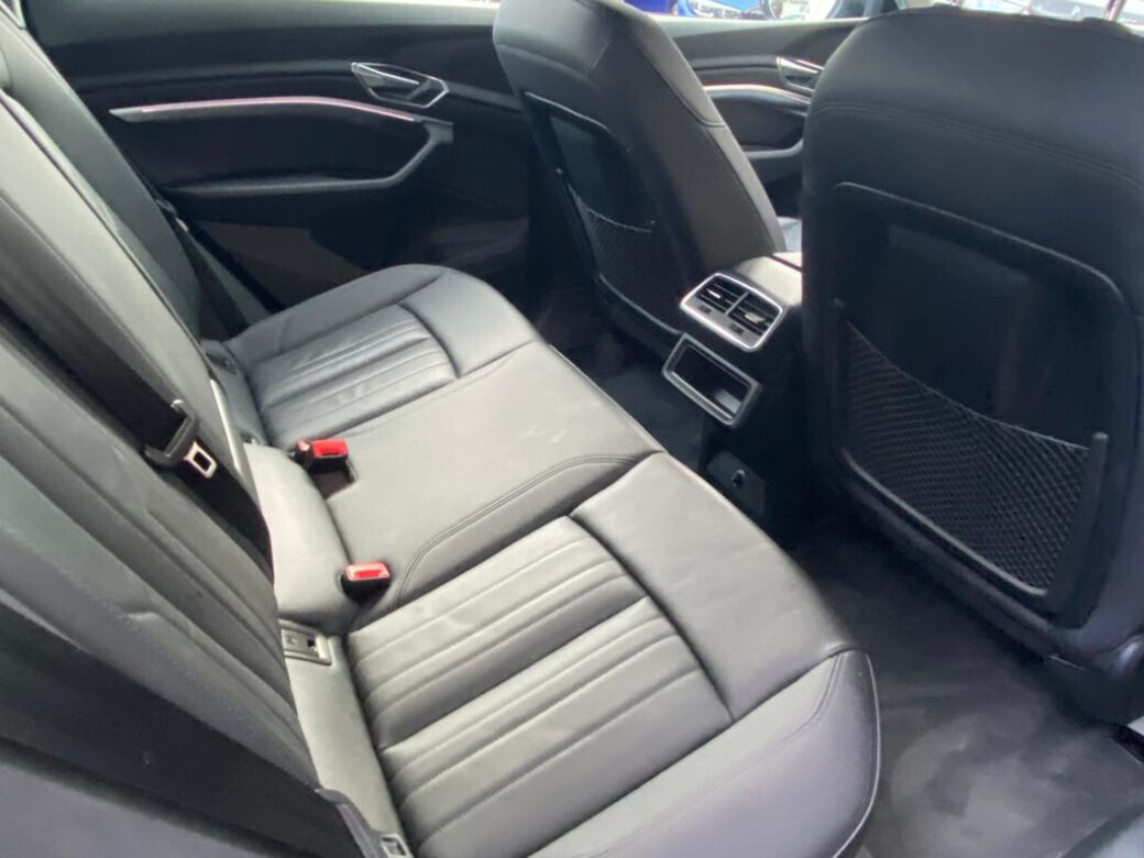 2021 Audi e-tron