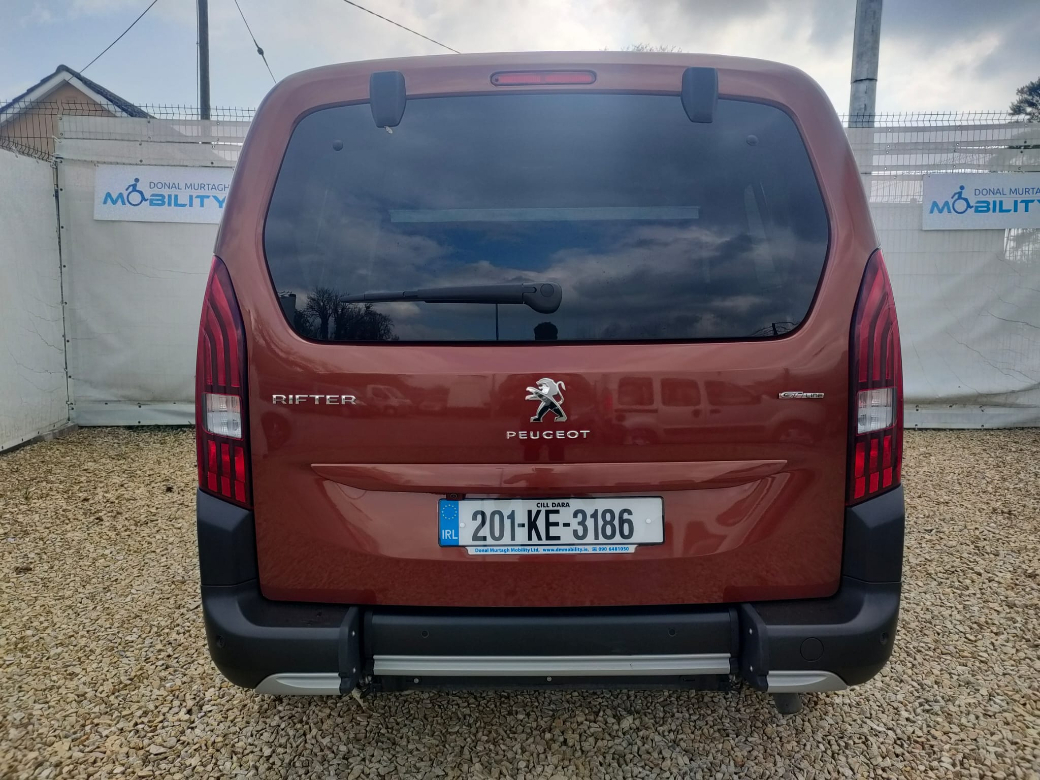 2020 Peugeot Rifter