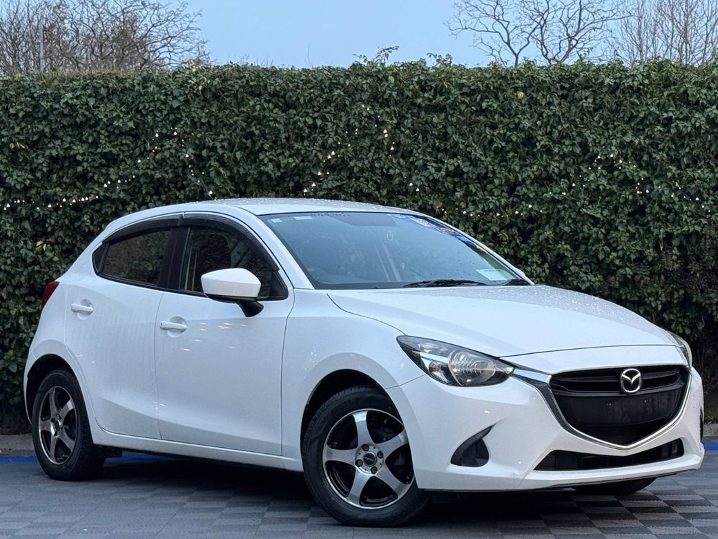 2016 Mazda Demio