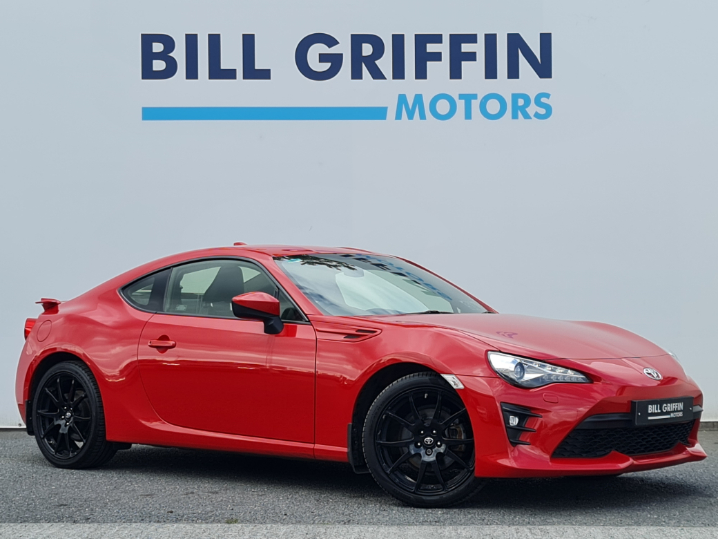 Image for 2018 Toyota GT86 2.0 D-4S PRO MODEL // GLOSS BLACK ALLOY WHEELS // ALCANTARA LEATHER // SAT NAV // FINANCE THIS CAR FOR ONLY €96 PER WEEK