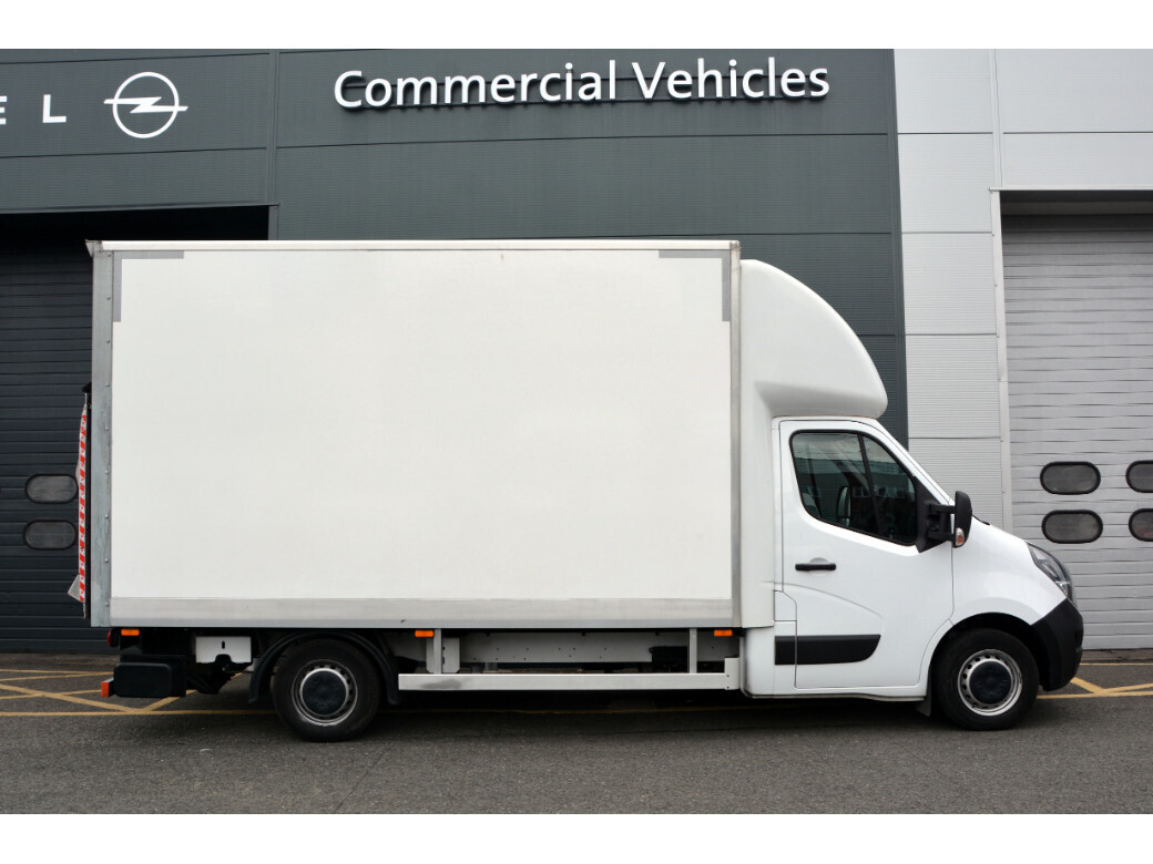 2021 Opel Movano