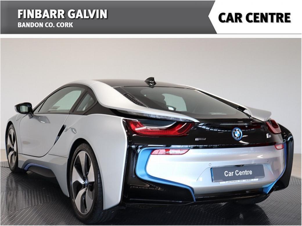 2017 BMW i8