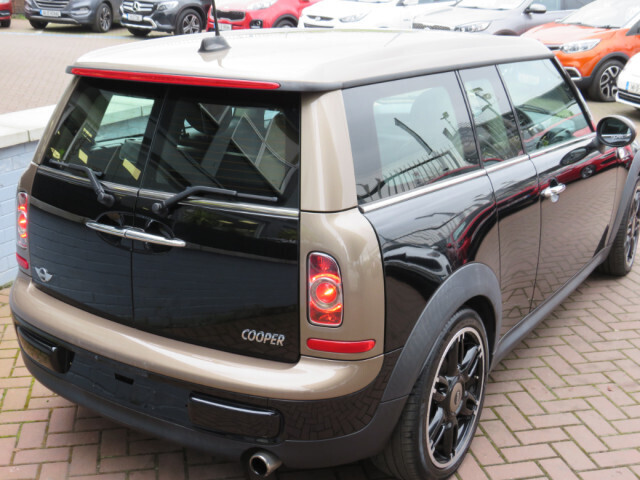 Image for 2014 Mini Clubman 1.6 AUTO CLUBMAN BOND STREET EDITION // IMMACULATE CONDITION INSIDE AND OUT // FULL BLACK PIPED LEATHER // ONE OFF CAR WELL WORTH VIEWING // AA APPROVED // CALL 01 4564074 // SIMI DEALER 2023 