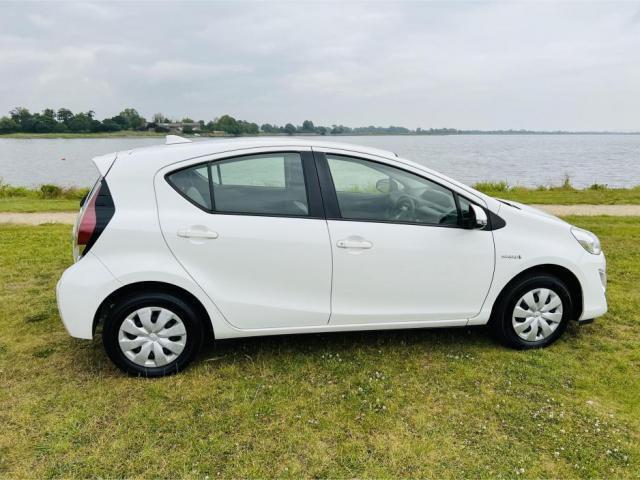 Image for 2017 Toyota Aqua 1.5 DAA-NHP10 5DR AUTO