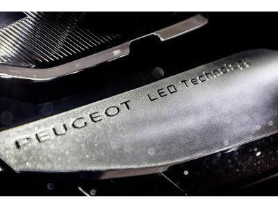 2021 Peugeot 5008