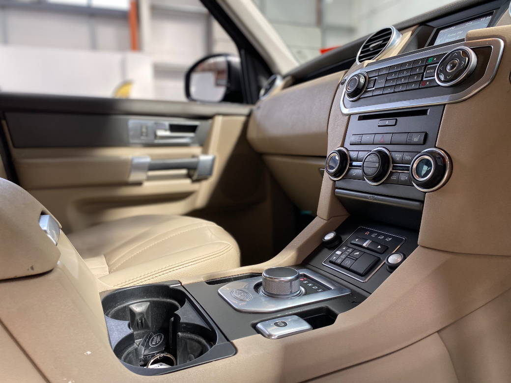 2016 Land Rover Discovery