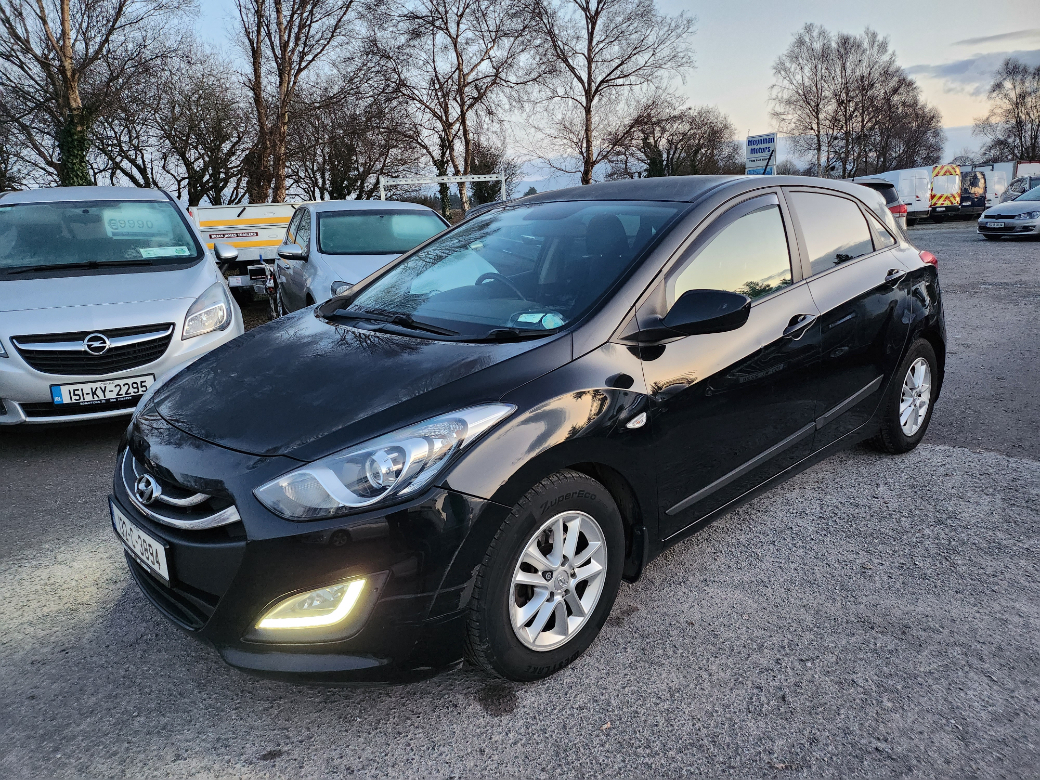 i30