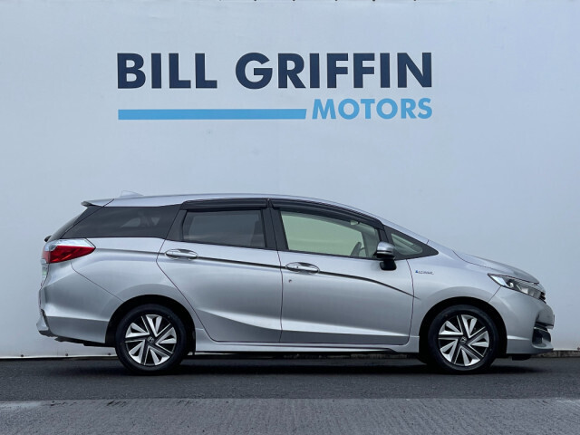 Image for 2017 Honda Shuttle 1.5 HYBRID AUTOMATIC MODEL // NEW NCT TILL 01/25 // REVERSE CAMERA // REAR PRIVACY GLASS // FINANCE THIS CAR FOR ONLY €53 PER WEEK