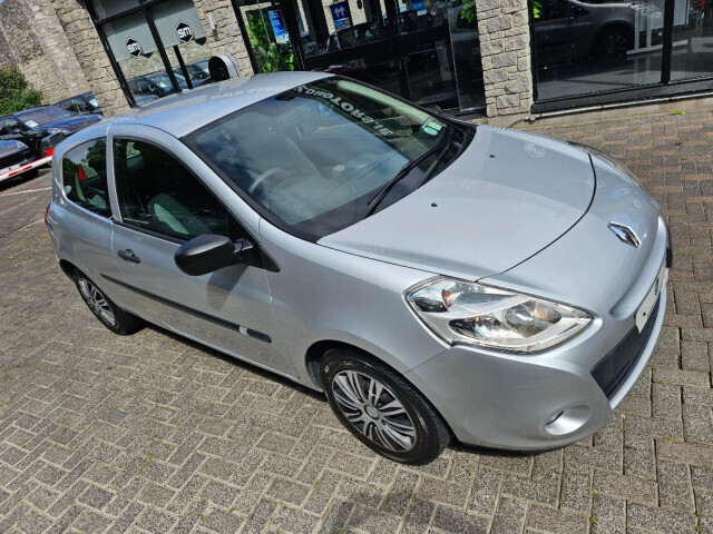 Image for 2012 Renault Clio 1.1 EXPRESSION 3 D/R.0NLY 123000 KMS. FINANCE ARRANGED. WWW. SARSFIELDMOTORS. IE