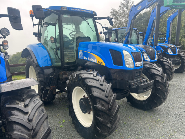 Image for 2009 New Holland T6070 Plus 4WD