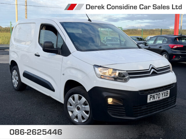 vehicle for sale from Derek Considine Car Sales Ltd