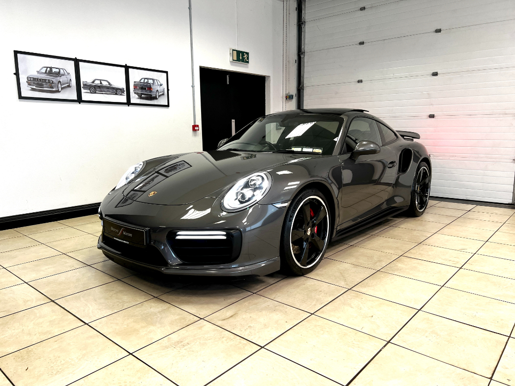 2018 Porsche 911