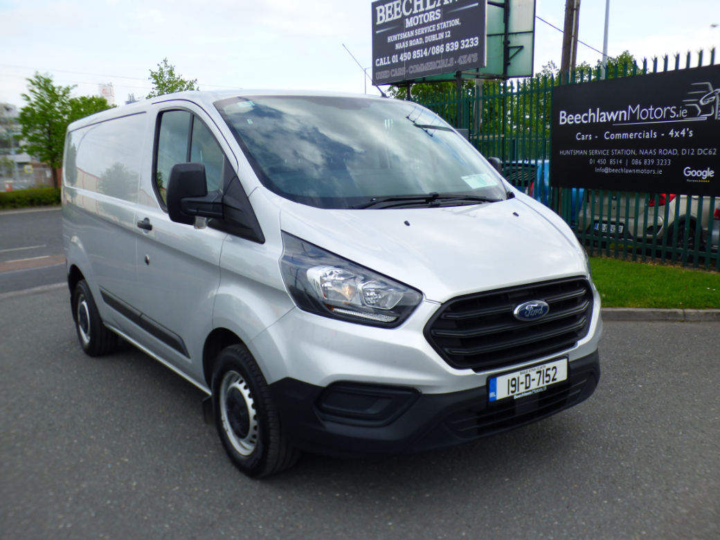 Image for 2019 Ford Transit Custom 2.0 TDCI 105 PS SWB // PRICE EXCL. VAT // GREAT CONDITION // 01/24 CVRT // DOCUMENTED SERVICE HISTORY // ONE OWNER //