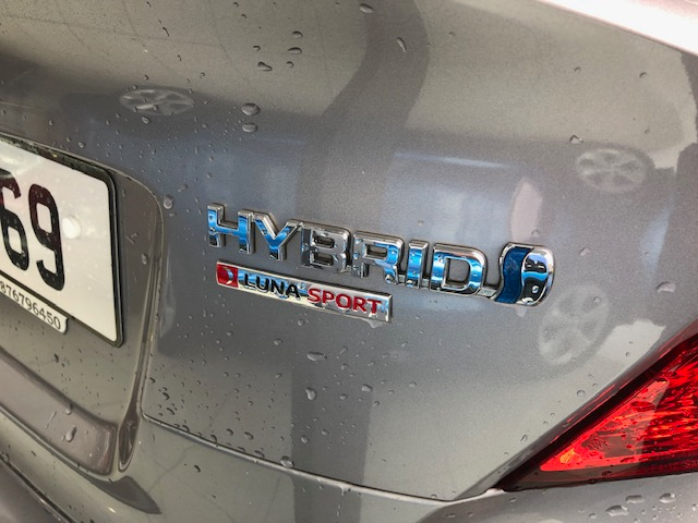 Image for 2018 Toyota C-HR Hybrid Luna Sport 4DR Auto
