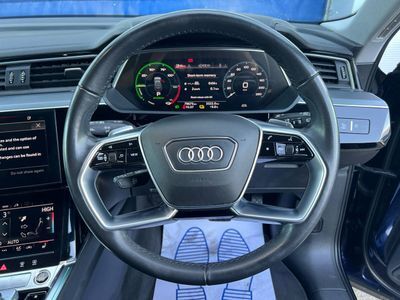 2022 Audi e-tron