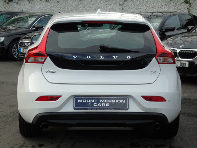 Image for 2014 Volvo V40 Auto/1.6 Petrol