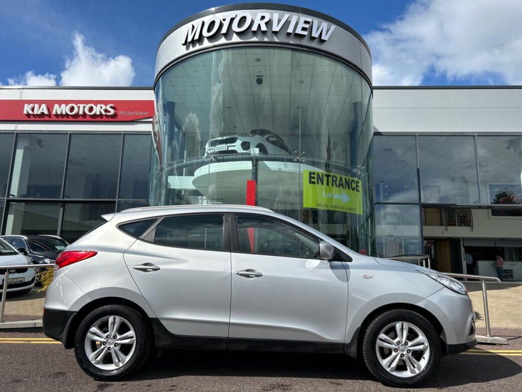 Image for 2011 Hyundai ix35 IX-35 1.7 5DR Air conditioning, Bluetooth, Cd Player, Alloy Wheels, Multifunctional Steering Wheel, Alloy Wheels, Central Locking